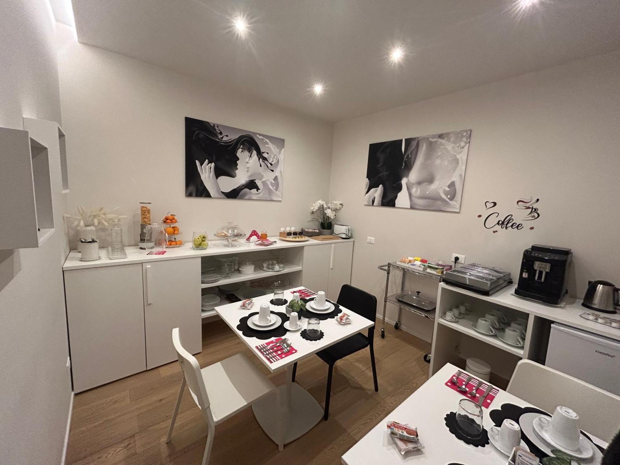 San Lorenzo Luxury Boutique Мантуя Экстерьер фото