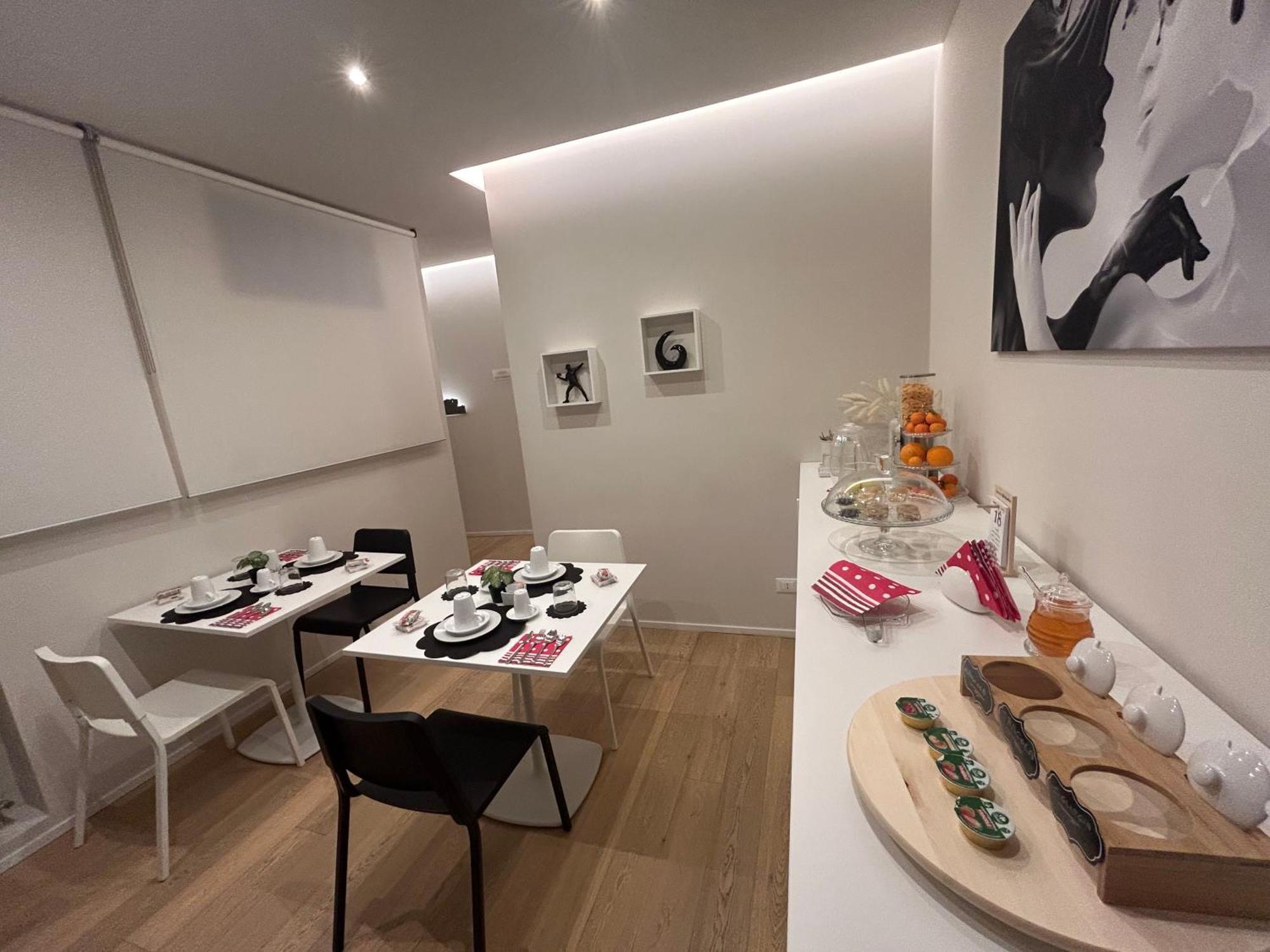 San Lorenzo Luxury Boutique Мантуя Экстерьер фото